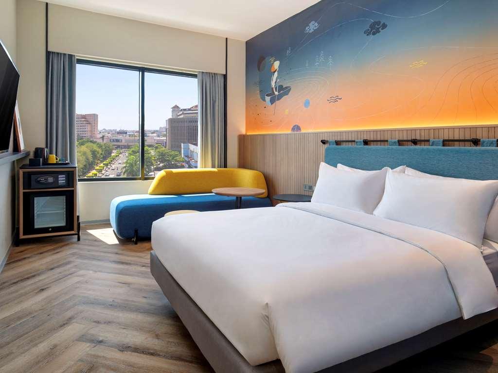 Отель Ibis Styles Semarang Simpang Lima Номер фото